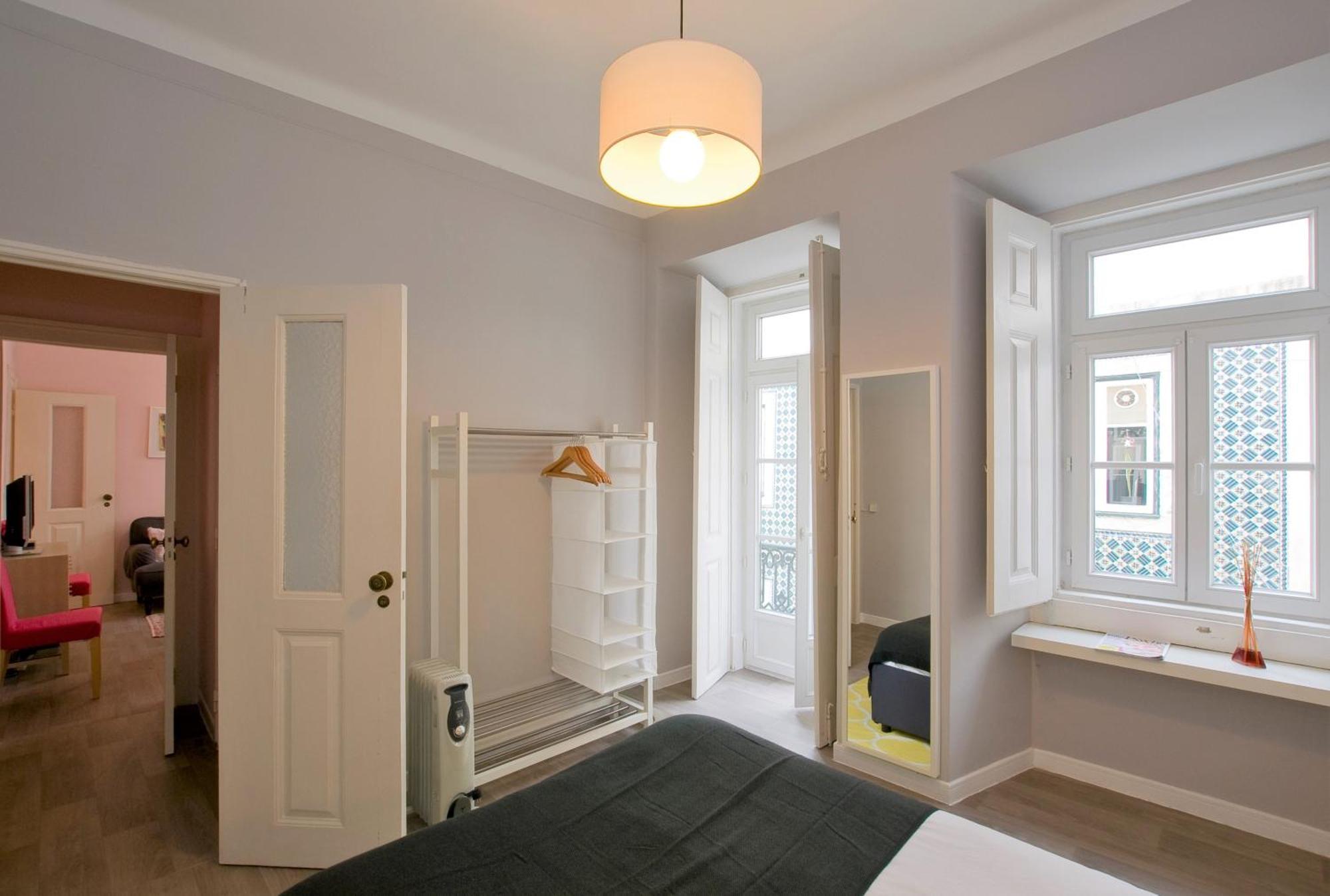 Apartamento B1 Bairro Alto - Bica Spacious Bright *
