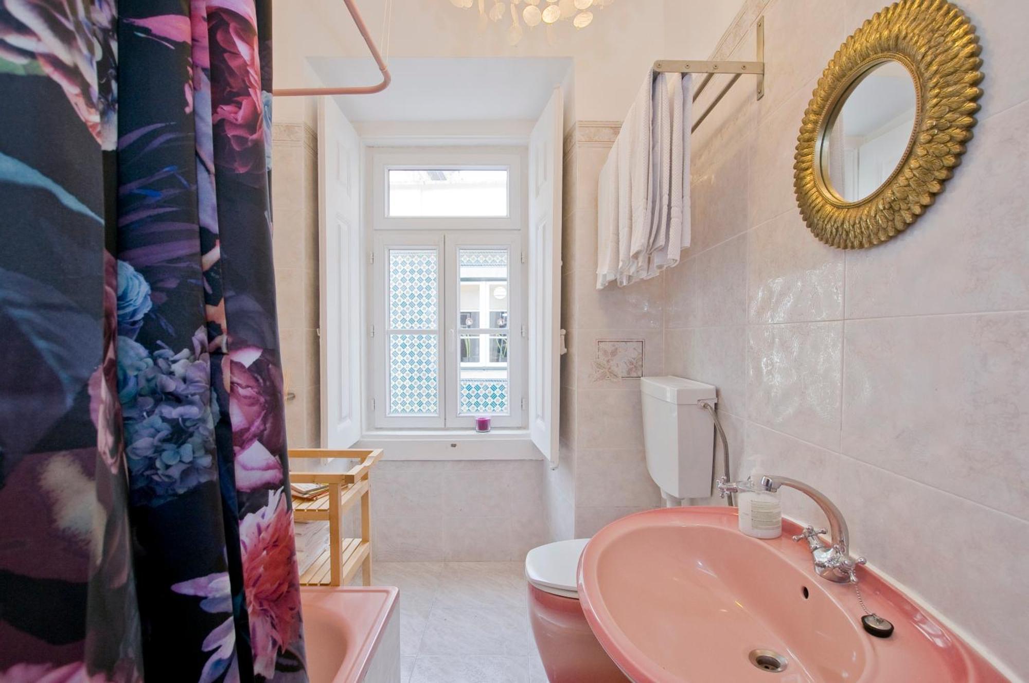 B1 Bairro Alto - Bica Spacious Bright Apartamento *